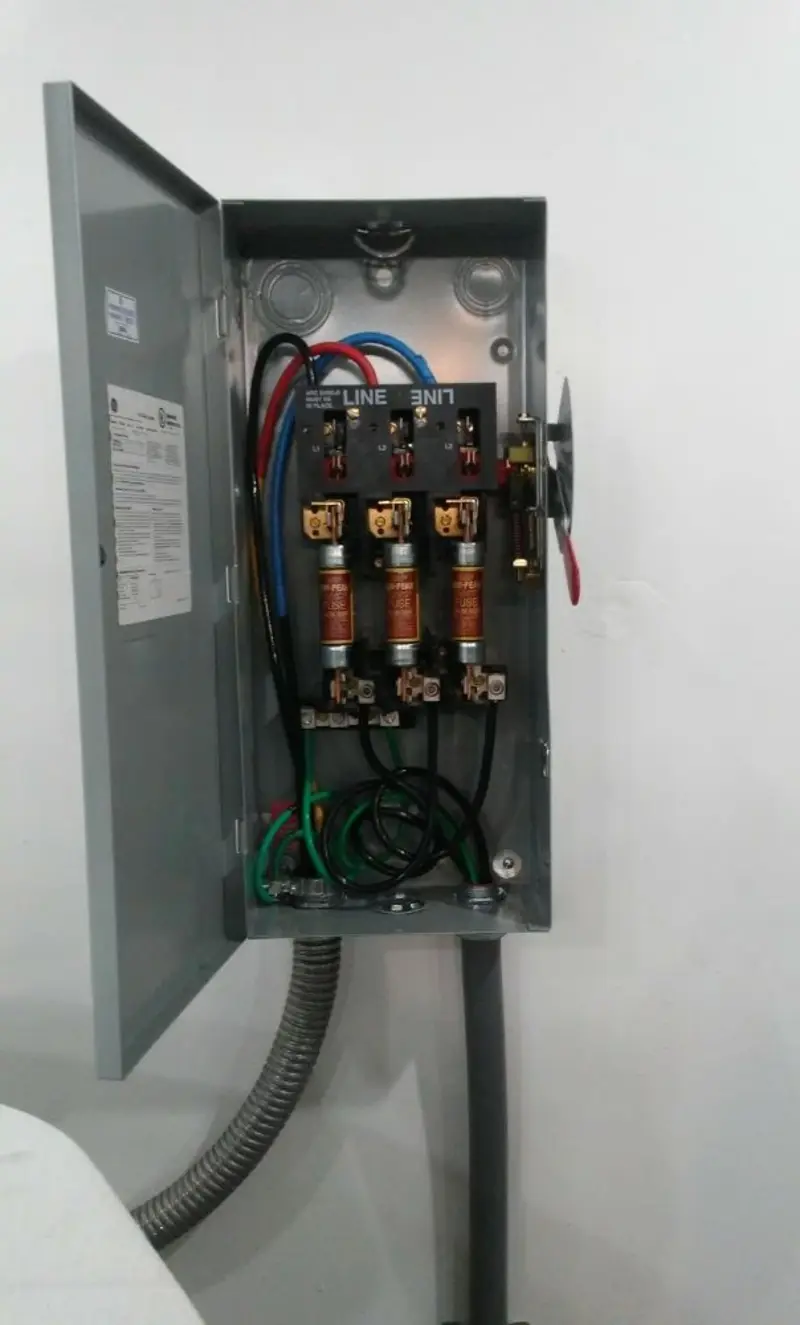 Three-phase disconnect switch installed for Smoke Detector Installation in Apex